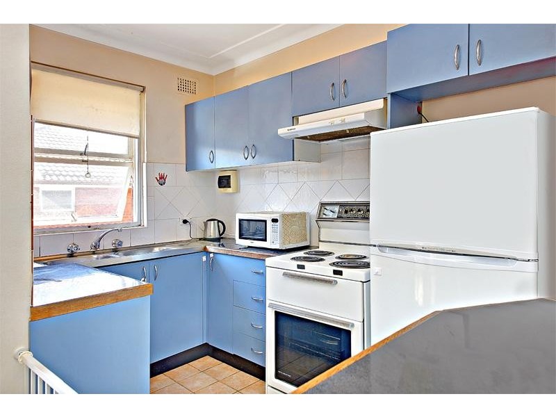 13/13 Phillip St, Roselands NSW 2196