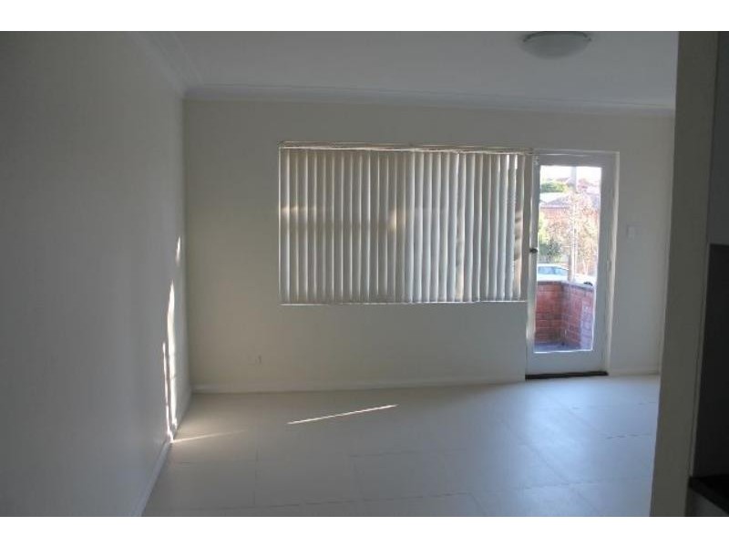 5/12 RENOWN Ave, Wiley Park NSW 2195