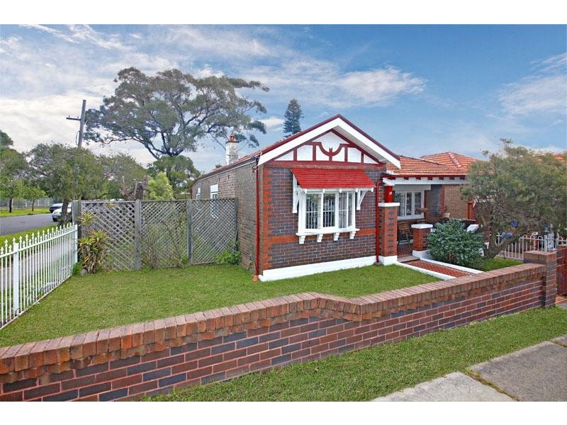 33 Moreton St, Lakemba NSW 2195