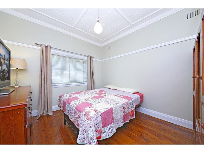 33 Moreton St, Lakemba NSW 2195