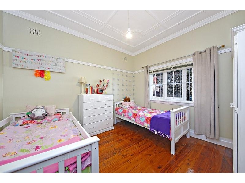 33 Moreton St, Lakemba NSW 2195