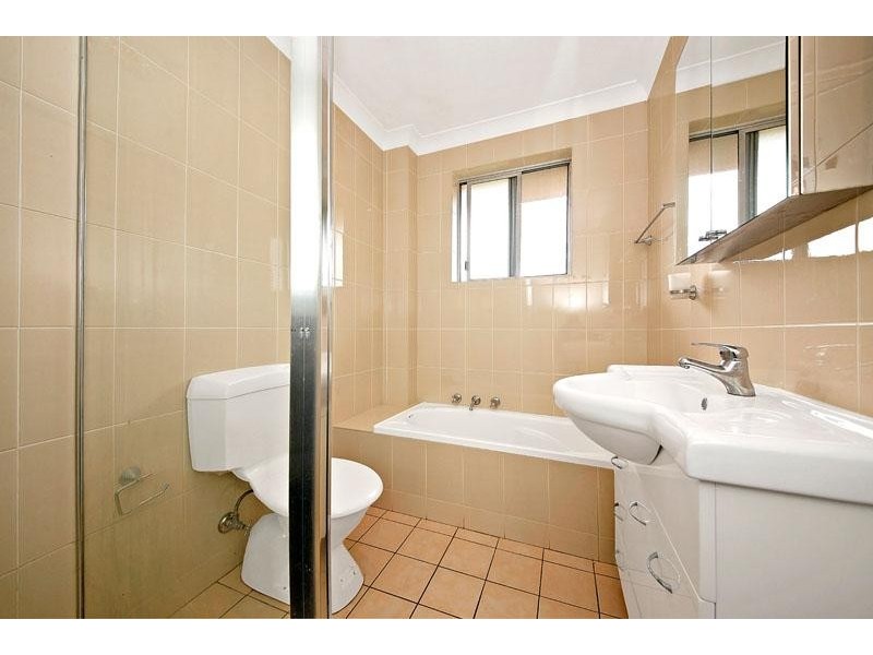 4/24-26 Ferguson Ave, Wiley Park NSW 2195