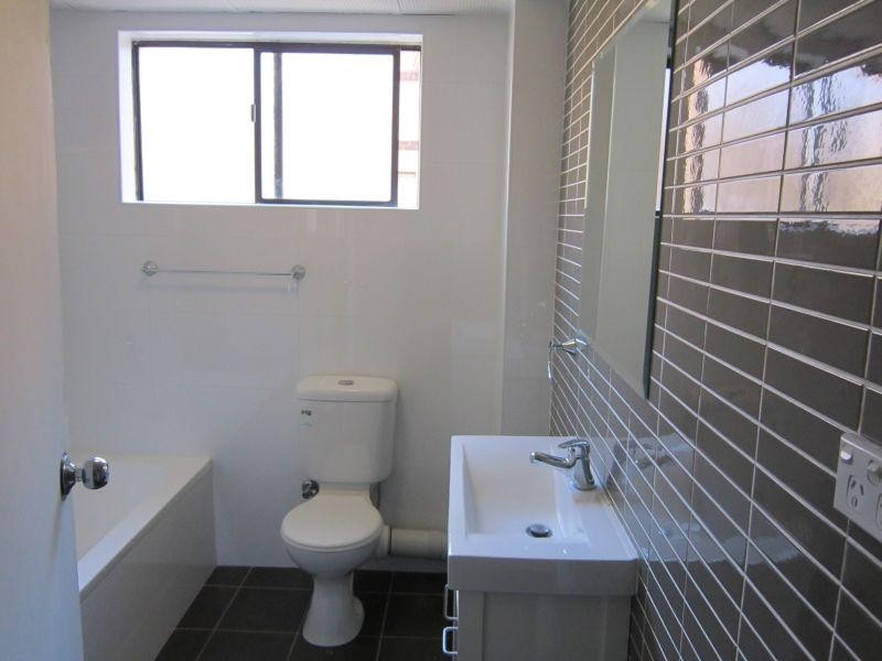 5/20 FAIRMOUNT St, Lakemba NSW 2195