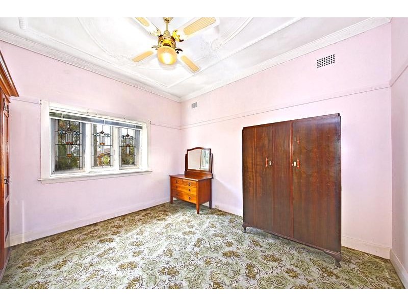 69 Taylor St, Lakemba NSW 2195