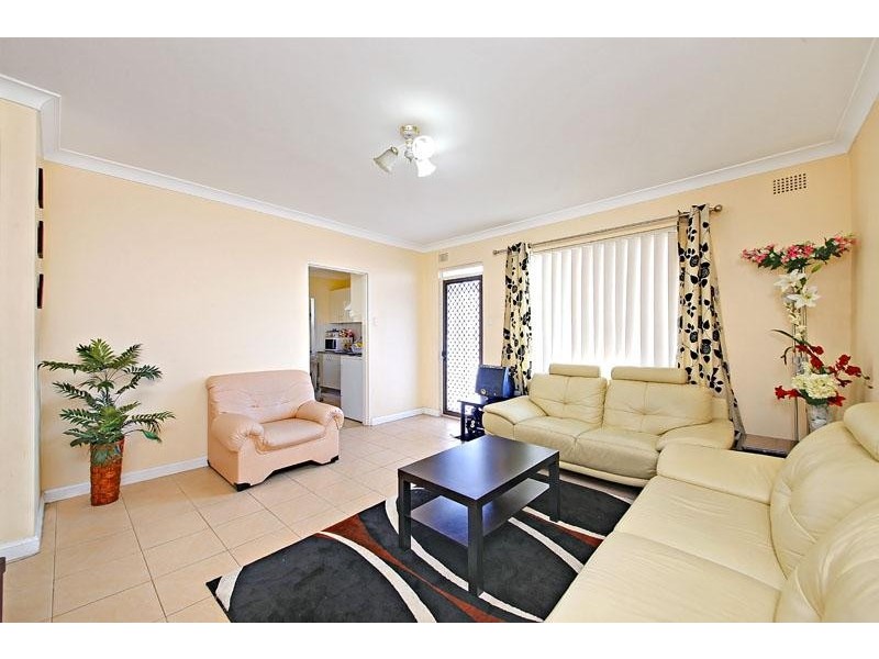 4/10 Mary St, Wiley Park NSW 2195
