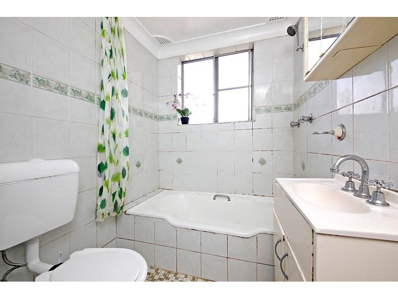 4/10 Mary St, Wiley Park NSW 2195