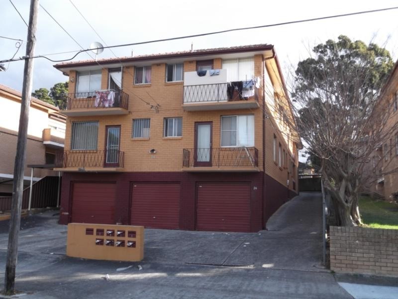 6/24 COLIN St, Lakemba NSW 2195