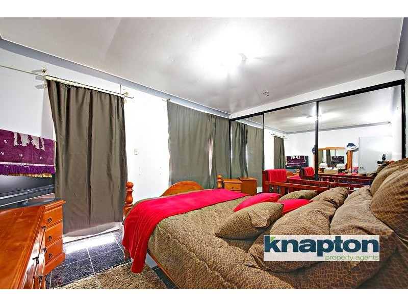 8/97 Yangoora Rd, Lakemba NSW 2195