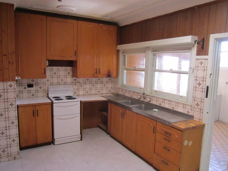 76 ANTWERP St, Bankstown NSW 2200