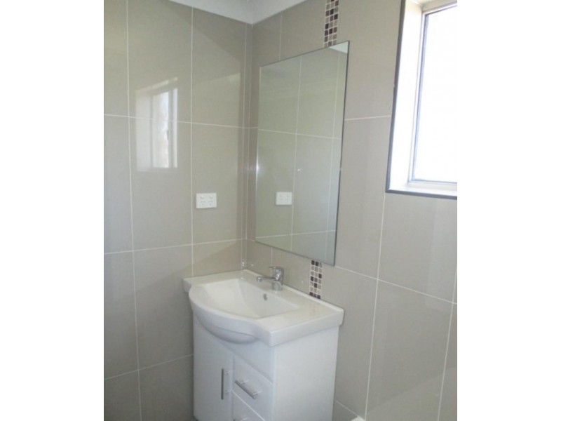 3/114 Sproule St, Lakemba NSW 2195