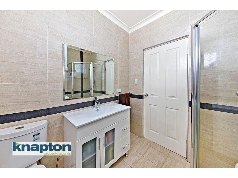 9/29 Dennis St, Lakemba NSW 2195