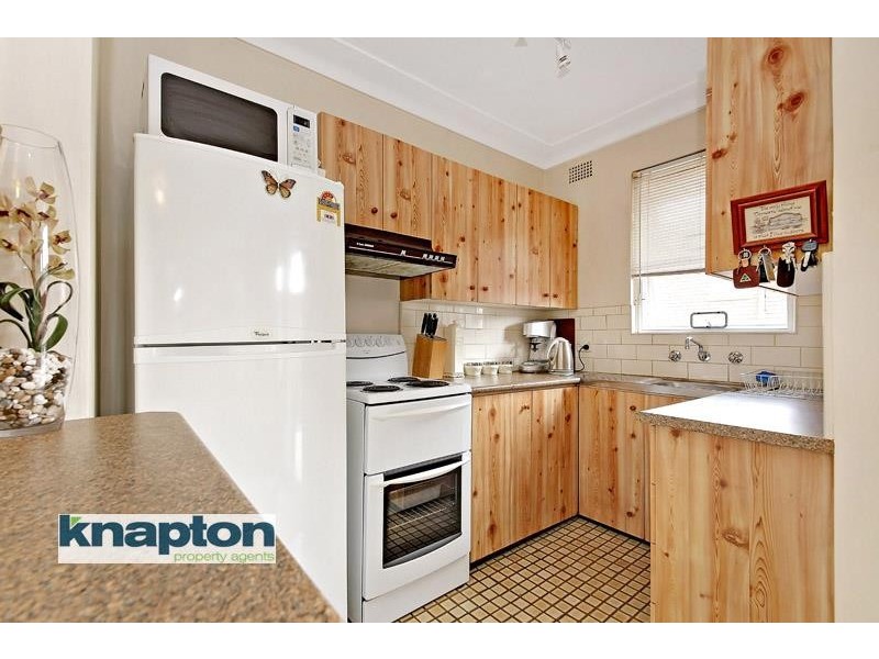 5/13 Phillip St, Roselands NSW 2196