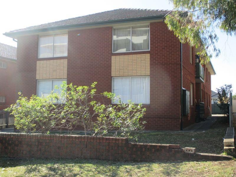 5/8 The Bdwy, Punchbowl NSW 2196