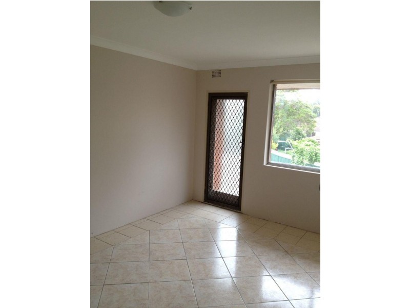 4/92 Hampden Rd, Lakemba NSW 2195