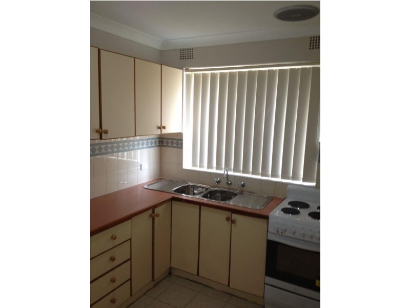 4/92 Hampden Rd, Lakemba NSW 2195