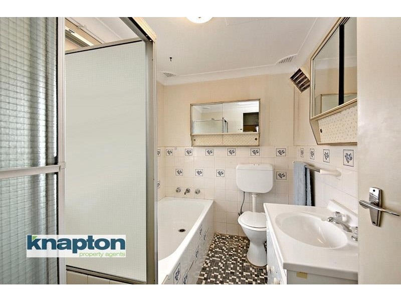 1/8 Willeroo St, Lakemba NSW 2195