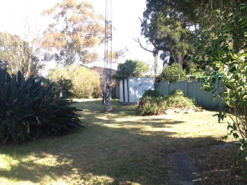 21 Nicoll St, Roselands NSW 2196