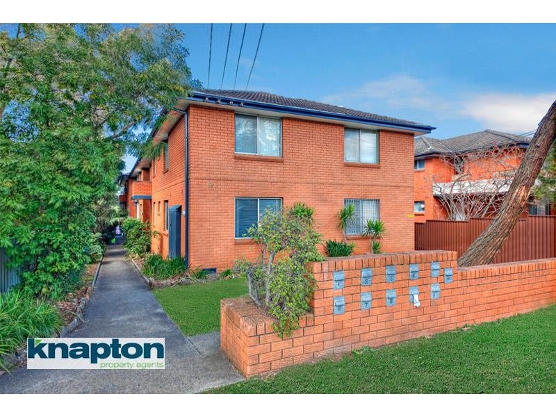 8/50 Myers St, Roselands NSW 2196