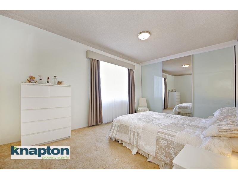 8/50 Myers St, Roselands NSW 2196