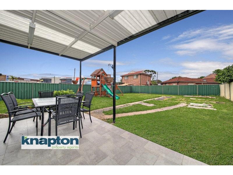 2 Juno Pde, Greenacre NSW 2190