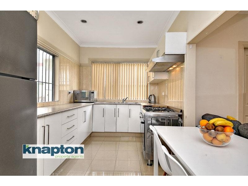 2 Juno Pde, Greenacre NSW 2190