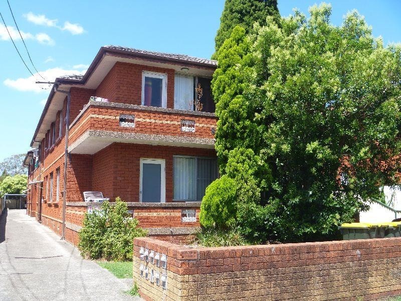 7/83 Hampden Rd, Lakemba NSW 2195