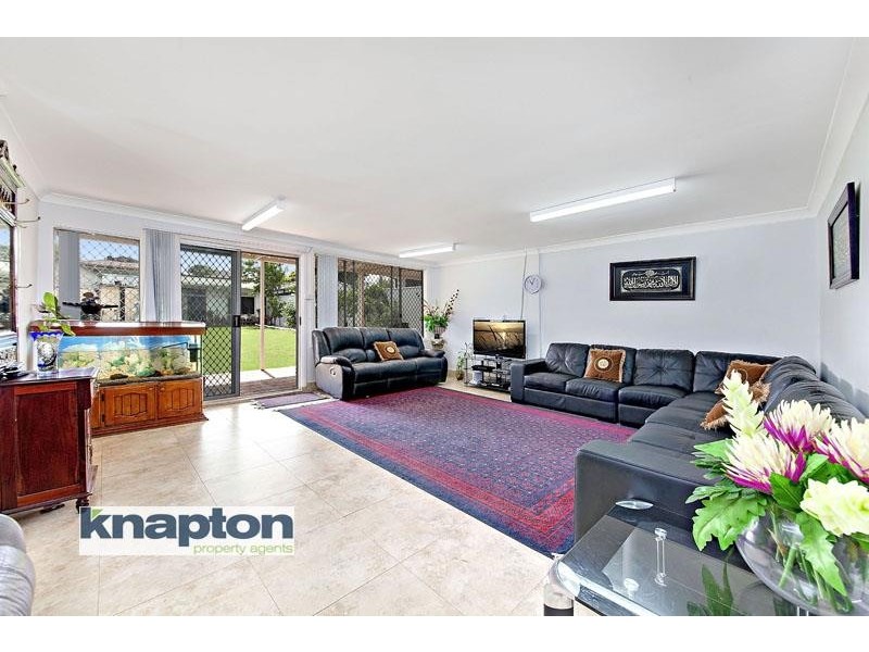 13 Clio St, Wiley Park NSW 2195