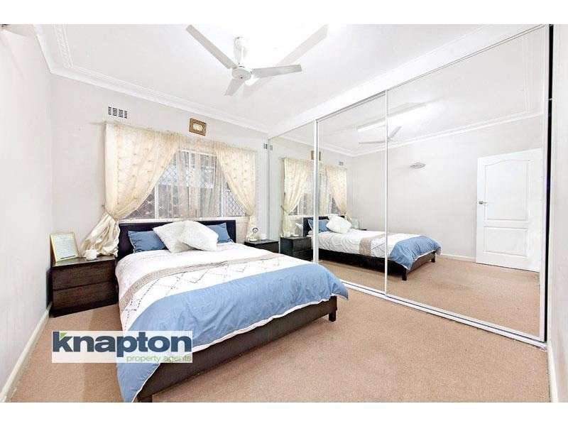 13 Clio St, Wiley Park NSW 2195