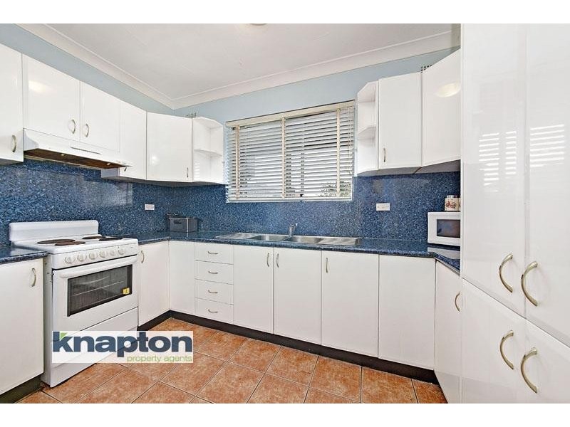 2/84  Bdwy, Punchbowl NSW 2196