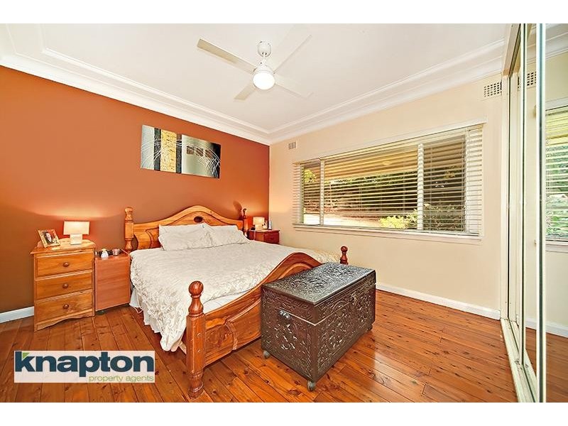 70 Sutherland Rd, Jannali NSW 2226