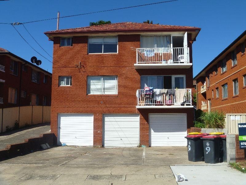 4/9 Hillard St, Wiley Park NSW 2195