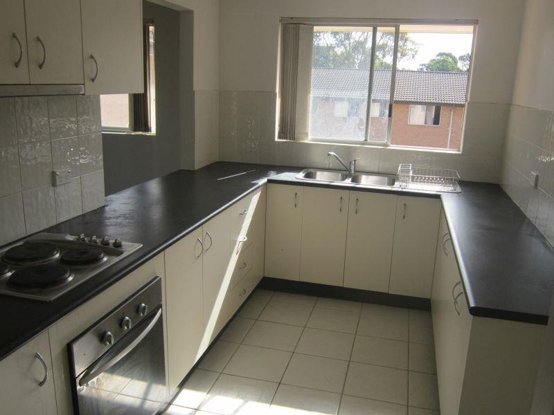 17/36 Sir Joseph Banks St, Bankstown NSW 2200