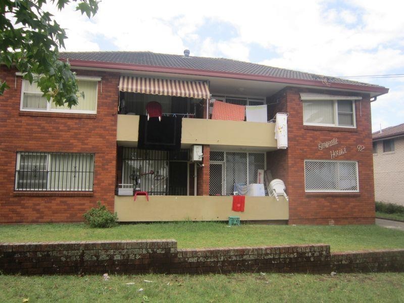 3/92 The Bdwy, Punchbowl NSW 2196