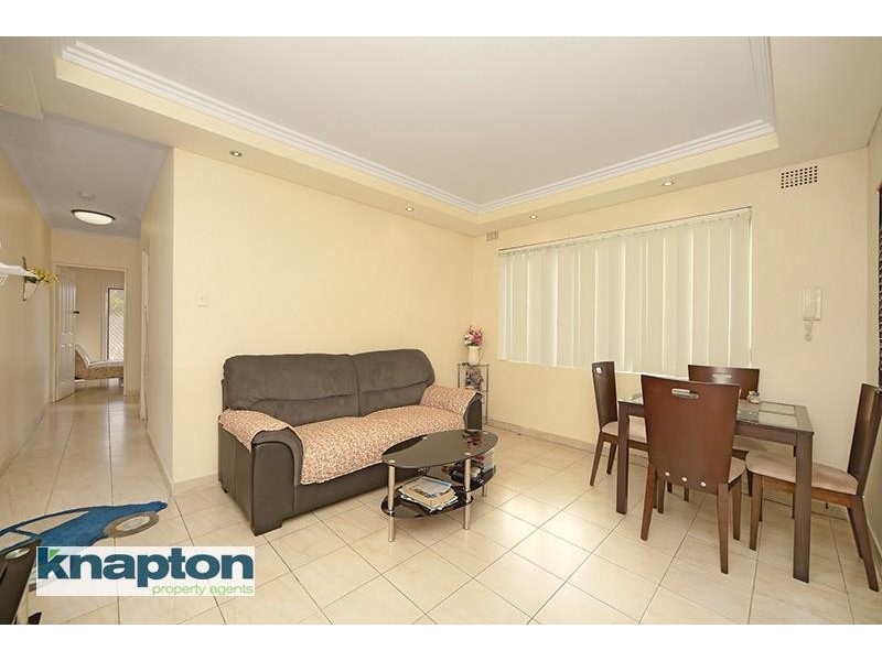 1/102 Ernest St, Lakemba NSW 2195