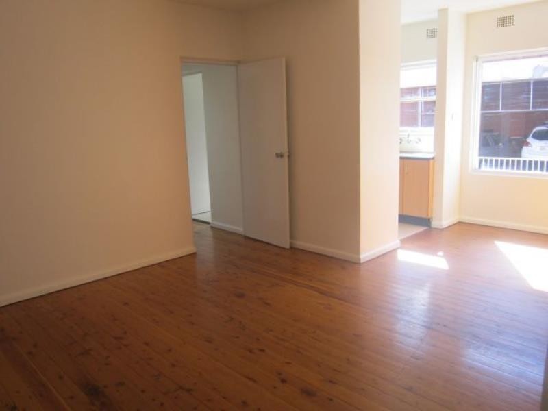 1/38 Rossmore Ave, Punchbowl NSW 2196