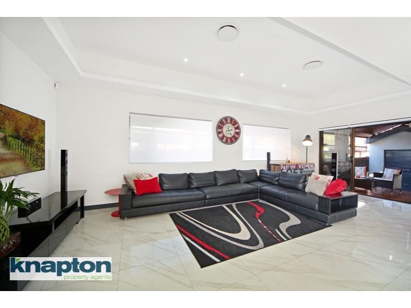 2 Samuel St, Wiley Park NSW 2195