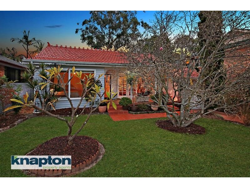 3 Grandview Cres, Lugarno NSW 2210