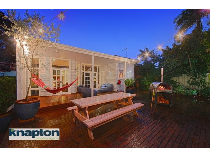 3 Grandview Cres, Lugarno NSW 2210