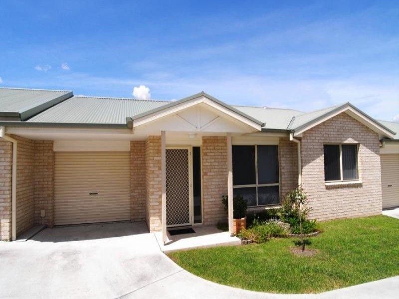 2/39 Combined St, Wingham NSW 2429