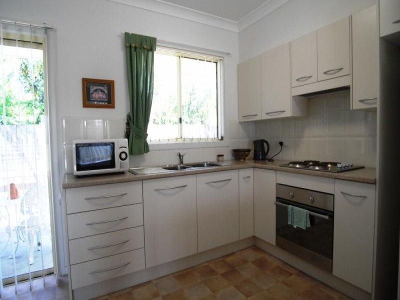 2/39 Combined St, Wingham NSW 2429
