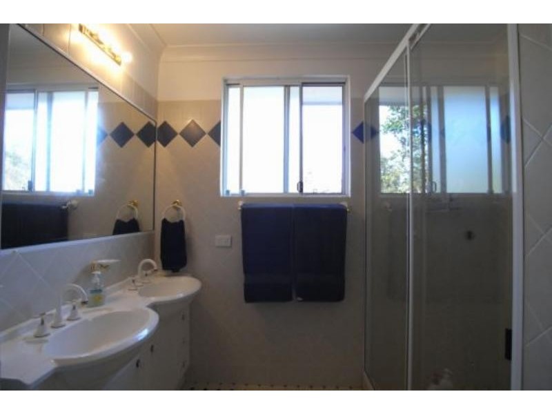 26 Manchester St, Tinonee NSW 2430