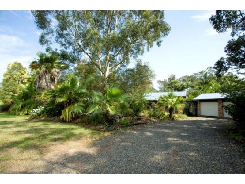 8 Kingfisher Dr, Wingham NSW 2429