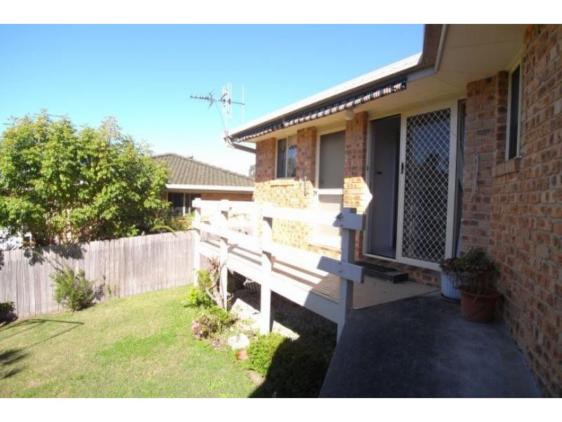 2 Mallee Cl, Wingham NSW 2429