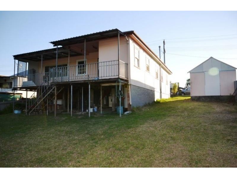 25 Primrose St, Wingham NSW 2429