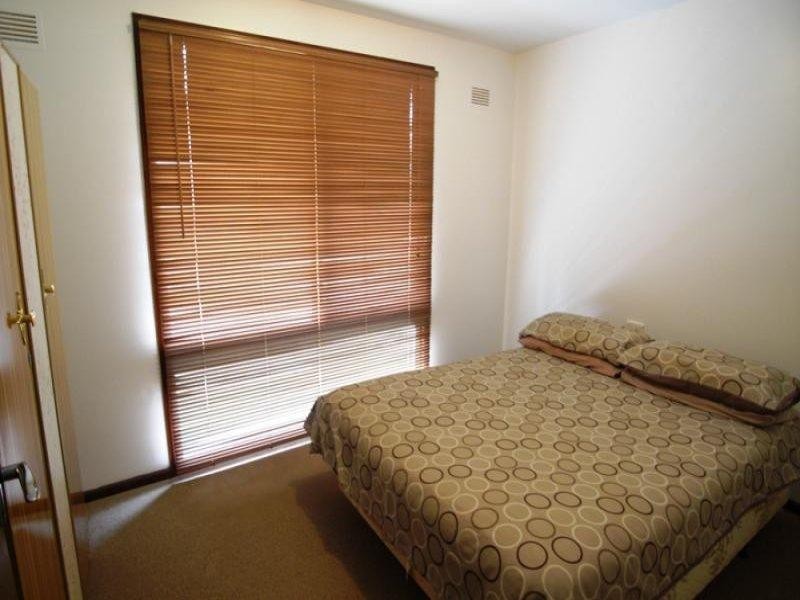 9 Irvine St, Wingham NSW 2429