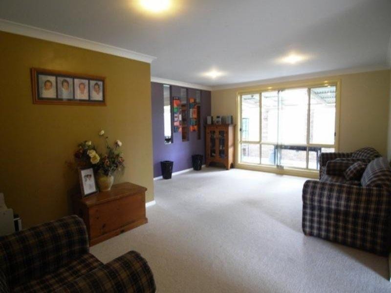 8 Country Club Dr, Wingham NSW 2429