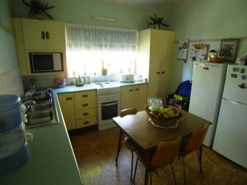 57 Queen St, Wingham NSW 2429