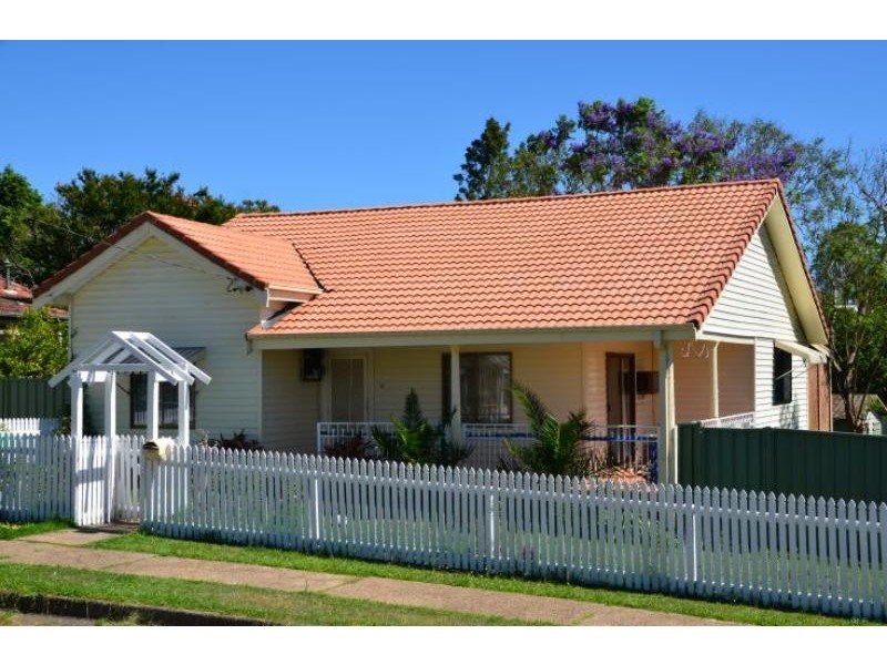 11 William St, Wingham NSW 2429