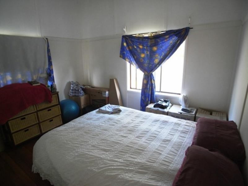 11 William St, Wingham NSW 2429