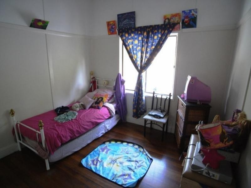 11 William St, Wingham NSW 2429